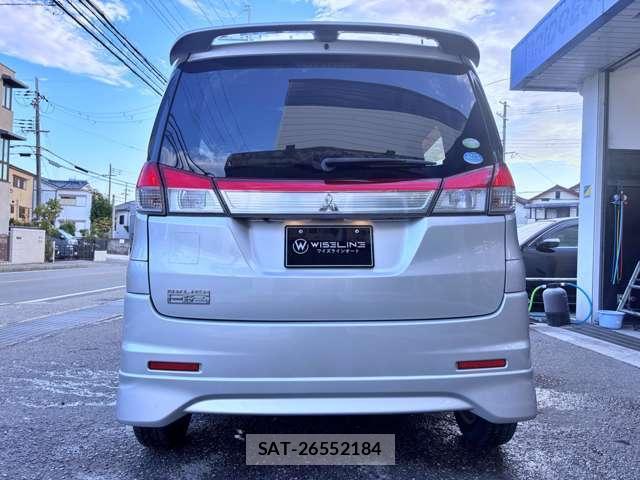 Mitsubishi DELICA 2012-02 8769406-17
