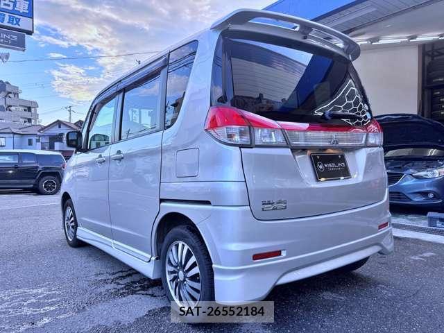 Mitsubishi DELICA 2012-02 8769406-18