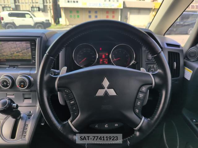 Mitsubishi DELICA 2007-08 8769012-11