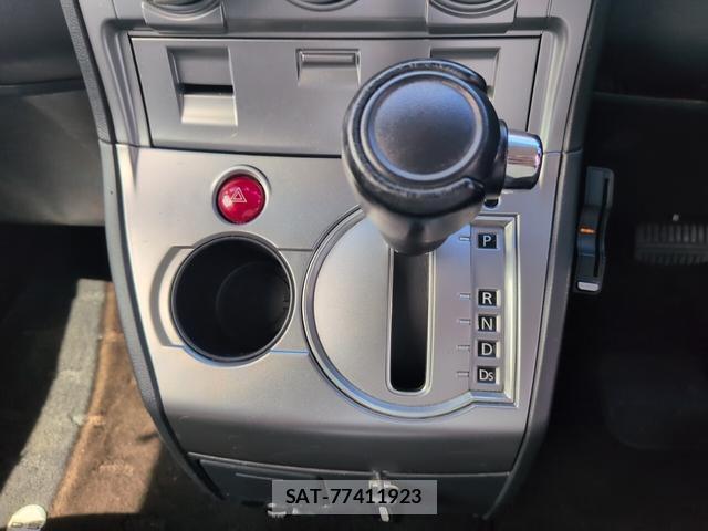 Mitsubishi DELICA 2007-08 8769012-12