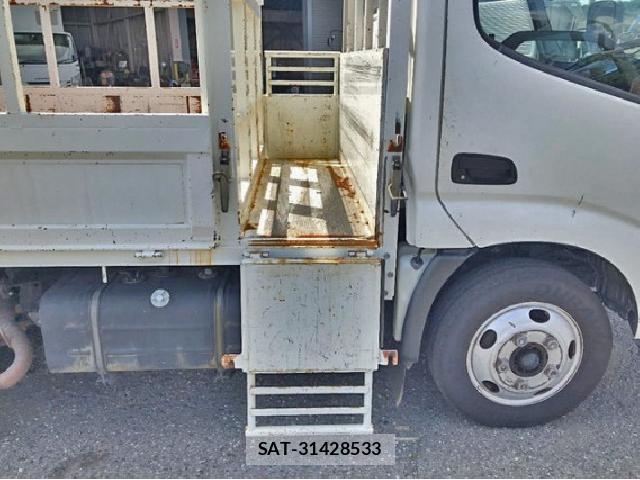 Toyota DYNA TRUCK 2012 8770202-12