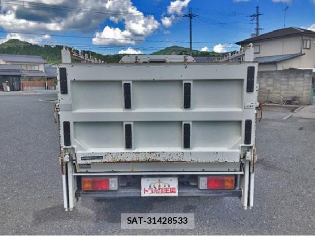Toyota DYNA TRUCK 2012 8770202-4