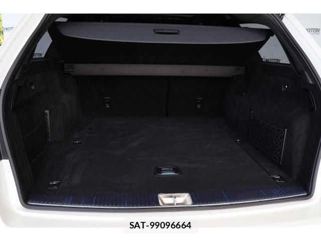 Mercedes Benz E-CLASS 2016-02 8769231-18