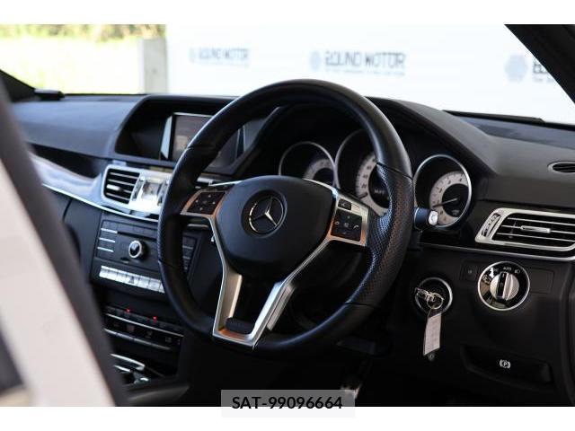 Mercedes Benz E-CLASS 2016-02 8769231-4