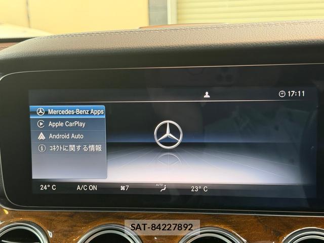 Mercedes Benz E-CLASS 2017-04 8770062-4