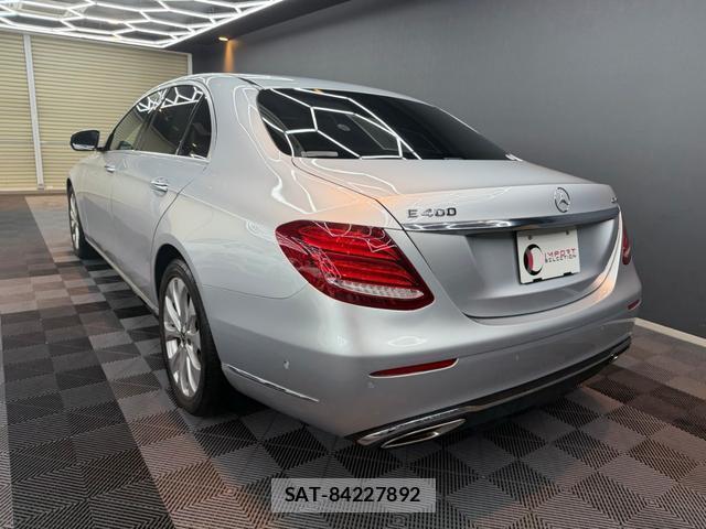 Mercedes Benz E-CLASS 2017-04 8770062-9