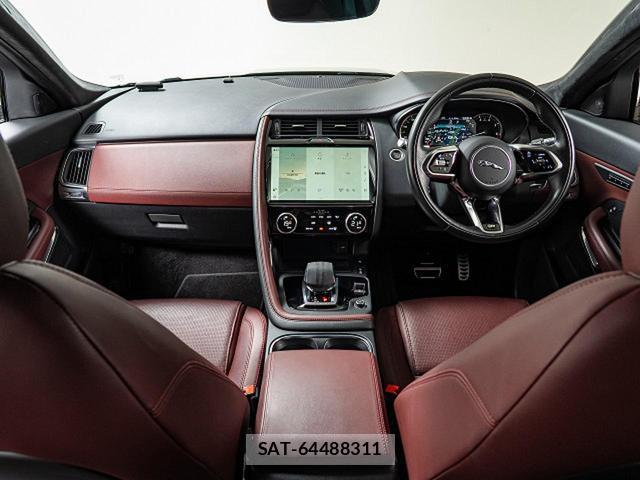 Jaguar E-PACE 2022-02 8769130-1