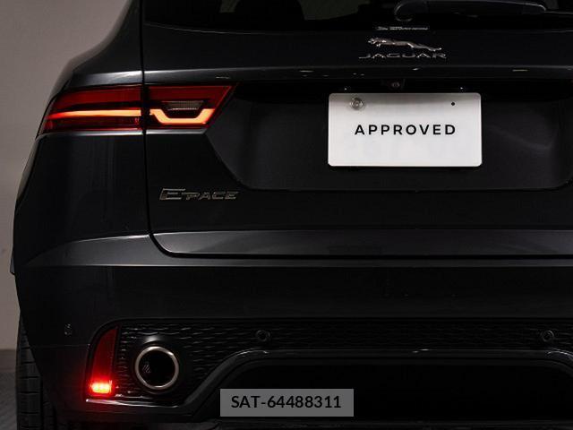 Jaguar E-PACE 2022-02 8769130-8