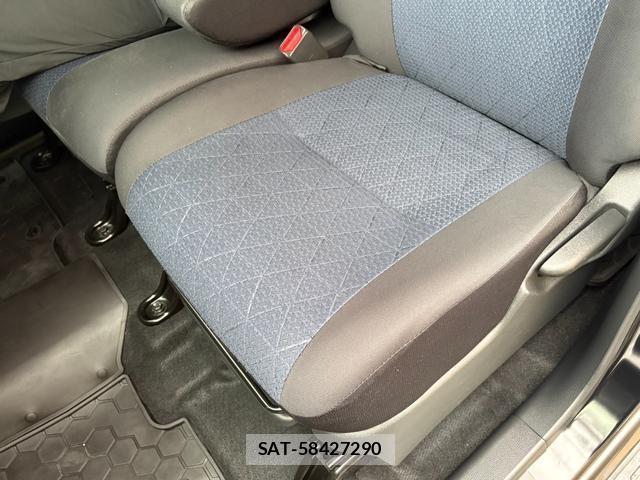 Mitsubishi EK X 2020-01 8768891-14