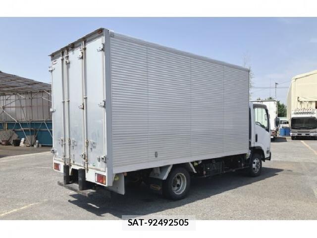 Isuzu ELF TRUCK 2018 8768851-1