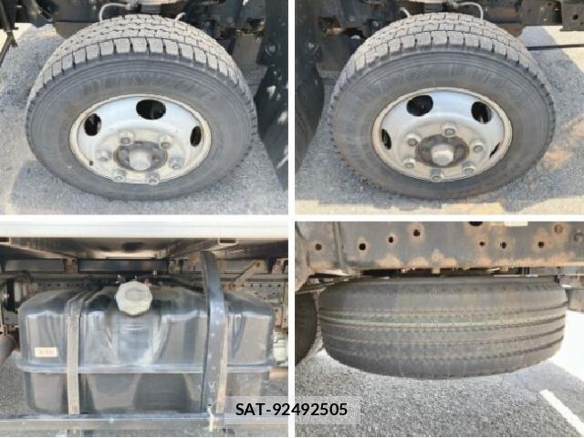 Isuzu ELF TRUCK 2018 8768851-19