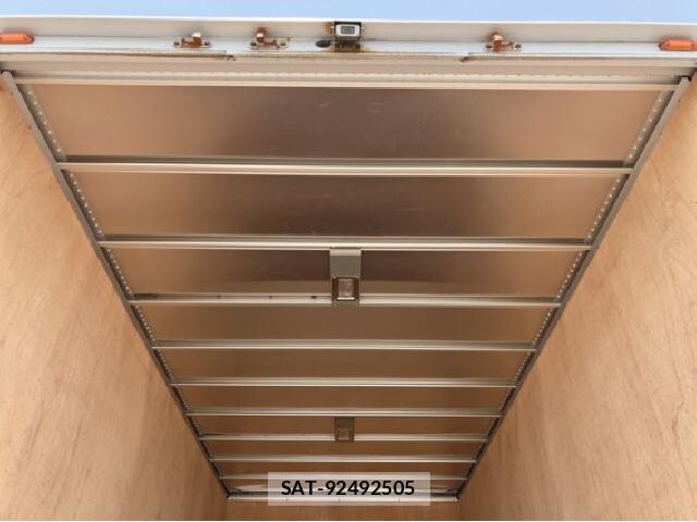 Isuzu ELF TRUCK 2018 8768851-2