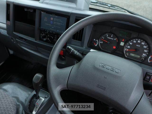 Isuzu ELF TRUCK 2020-07 8769694-19