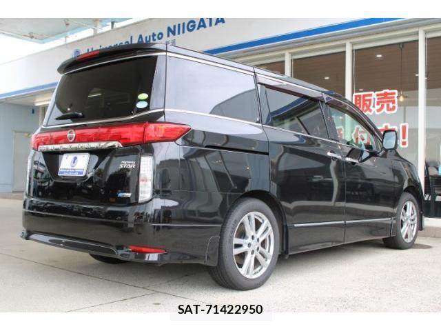 Nissan ELGRAND 2010-09 8769693-1