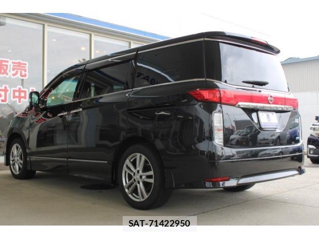 Nissan ELGRAND 2010-09 8769693-10