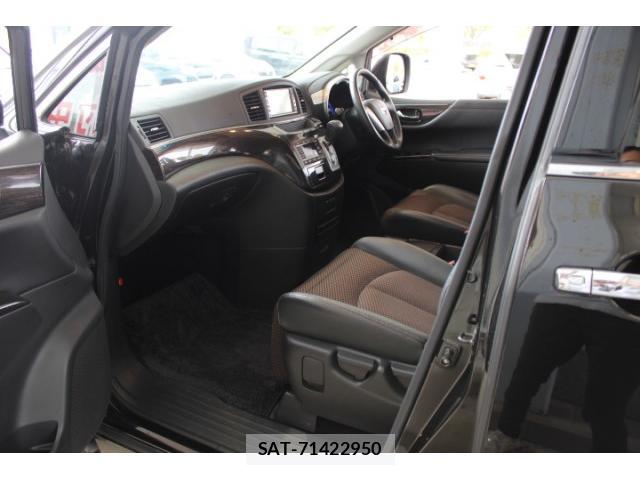 Nissan ELGRAND 2010-09 8769693-18