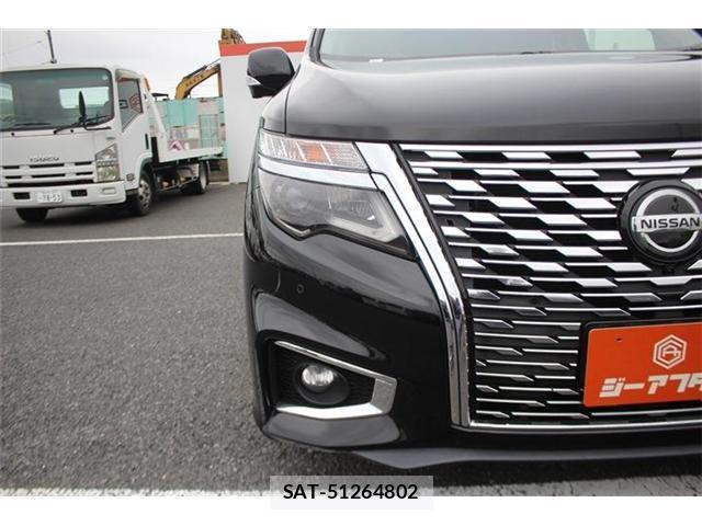 Nissan ELGRAND 2021-08 8769763-12