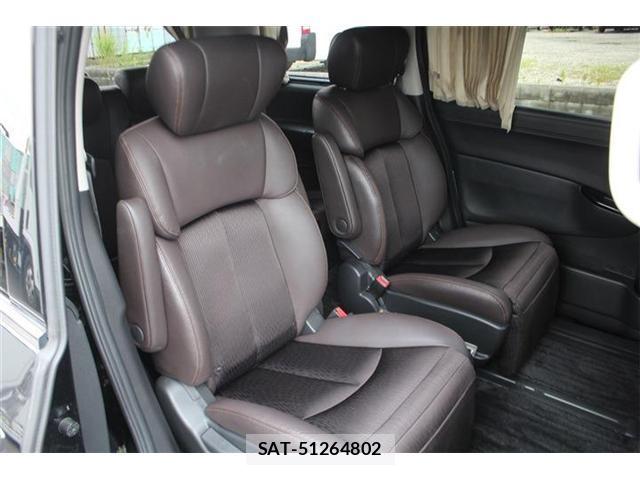 Nissan ELGRAND 2021-08 8769763-19