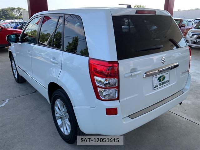 Suzuki ESCUDO 2013-07 8769088-7