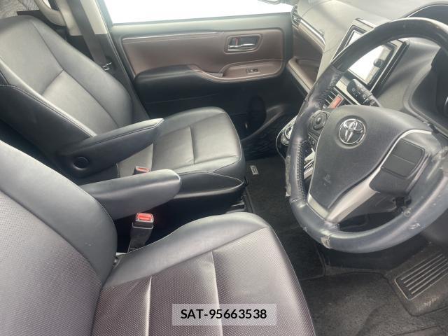 Toyota ESQUIRE 2015-10 8768843-7