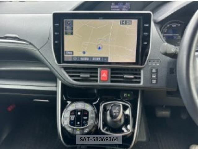Toyota ESQUIRE 2019-06 8769300-17