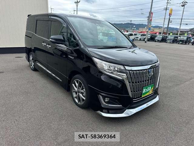 Toyota ESQUIRE 2019-06 8769300-3