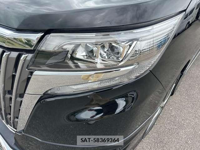 Toyota ESQUIRE 2019-06 8769300-9