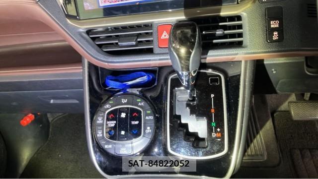 Toyota ESQUIRE 2018-08 8769606-14