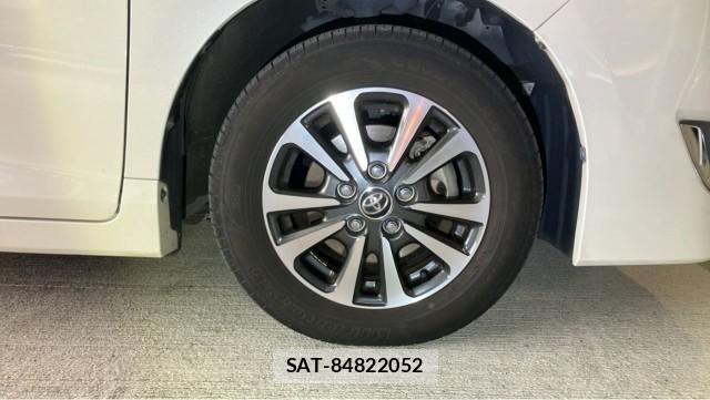 Toyota ESQUIRE 2018-08 8769606-8