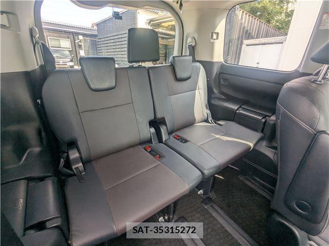 Toyota ESQUIRE 2016-09 8769634-10
