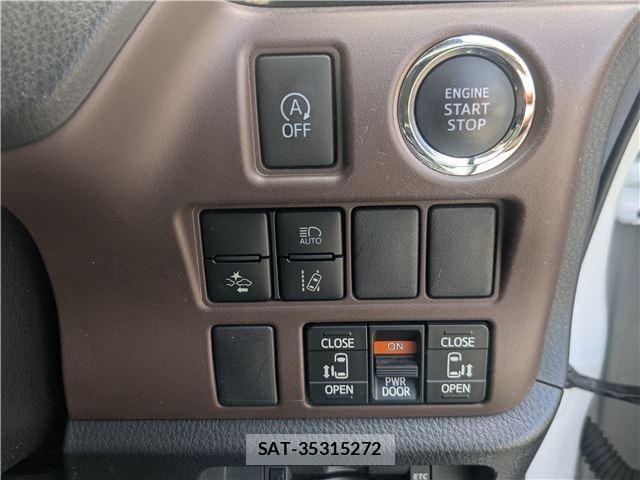 Toyota ESQUIRE 2016-09 8769634-12