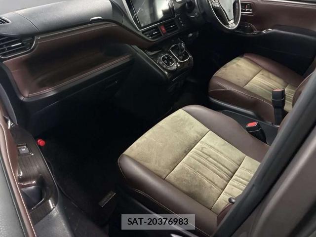 Toyota ESQUIRE 2019-03 8769682-10