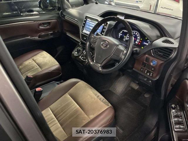 Toyota ESQUIRE 2019-03 8769682-2