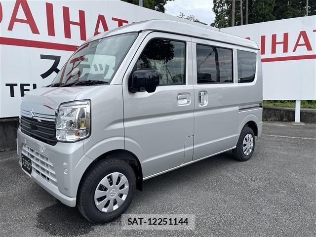 Suzuki EVERY 2026-09 8768682-7