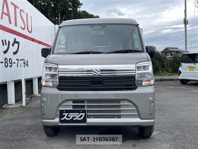 Suzuki EVERY 2026-09 8768683-1