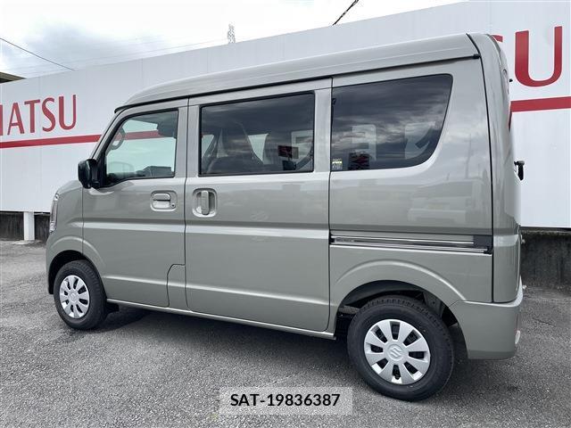 Suzuki EVERY 2026-09 8768683-4