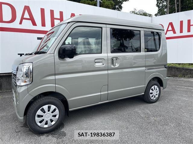 Suzuki EVERY 2026-09 8768683-5