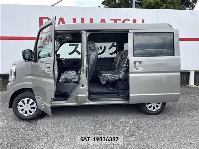 Suzuki EVERY 2026-09 8768683-7