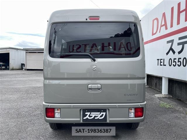 Suzuki EVERY 2026-09 8768683-9