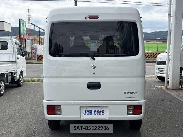 Suzuki EVERY 2021-08 8769556-13