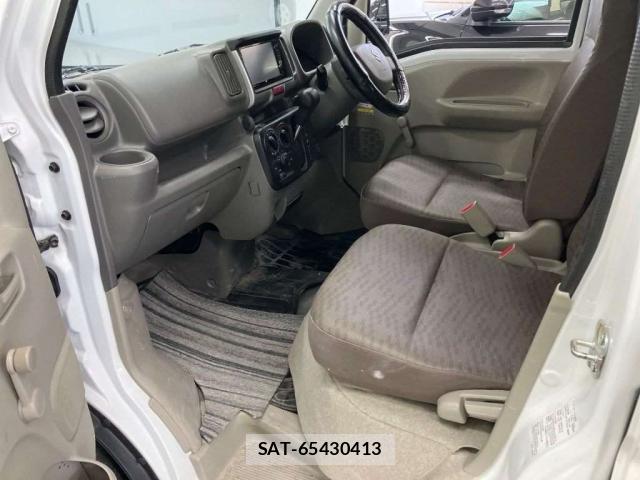 Suzuki EVERY 2020-11 8769918-6