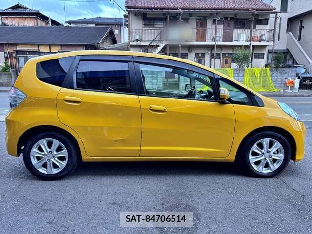Honda FIT HYBRID 2011-05 8769405-17