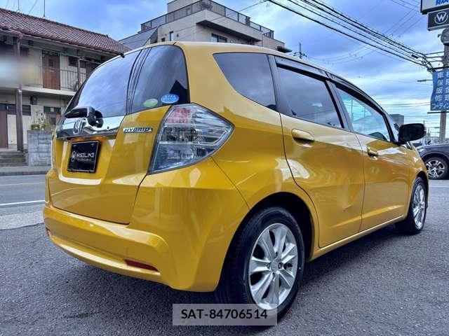 Honda FIT HYBRID 2011-05 8769405-18