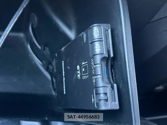 Honda FIT HYBRID 2010-12 8769971-11