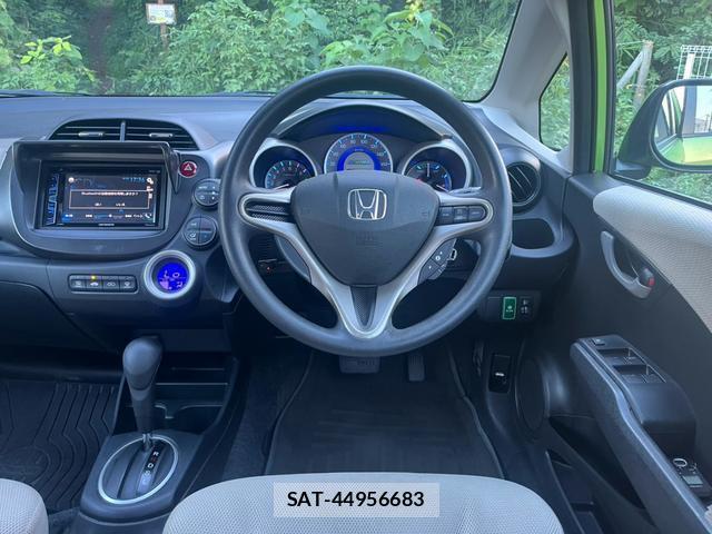 Honda FIT HYBRID 2010-12 8769971-2