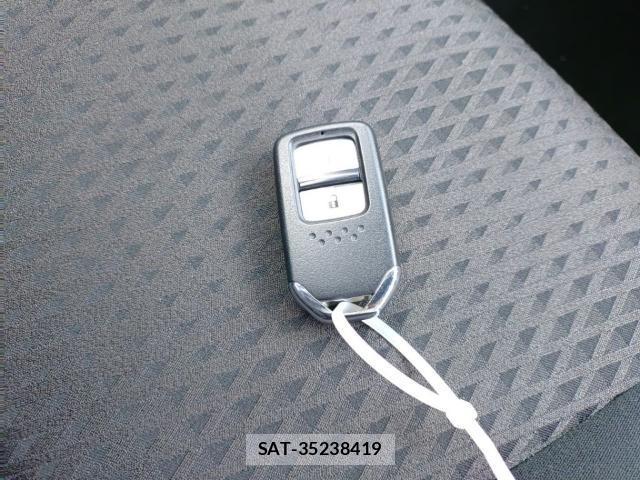 Honda FIT 2019-09 8768932-14