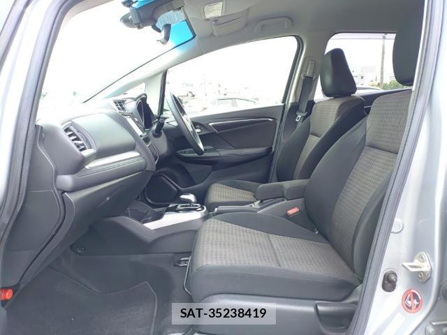 Honda FIT 2019-09 8768932-15