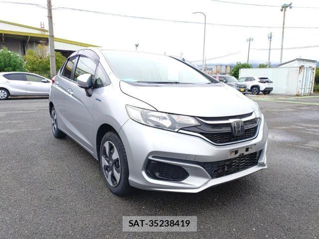 Honda FIT 2019-09 8768932-3