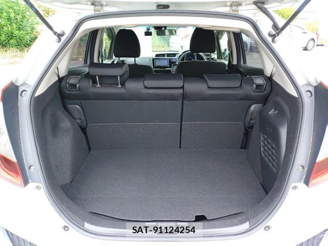 Honda FIT 2015-08 8768935-7