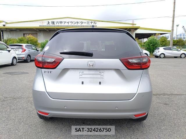 Honda FIT 2021-08 8768936-1